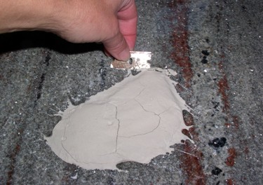 macchie su marmo pulire marmo macchiato